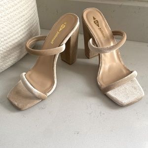 Square toe heels